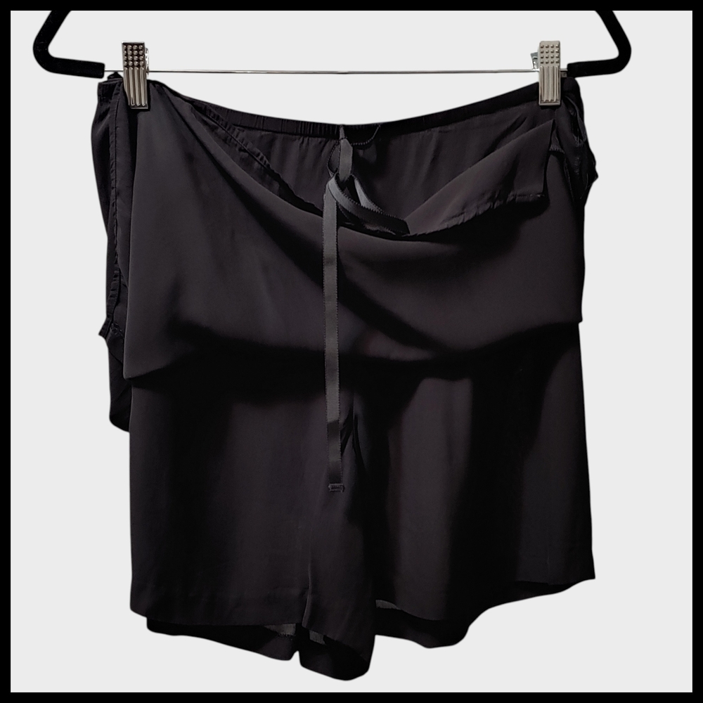 Banana Republic Lightweight Skort - Picture 3 of 6